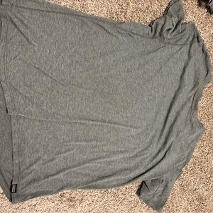Patagonia - Casual Gray T-Shirt